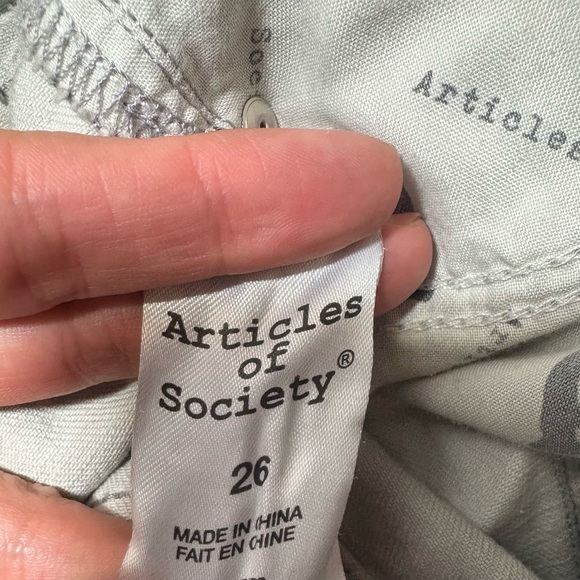 ARTICLES OF SOCIETY Grey Distressed Boyfriend Jeans - Picture 6 of 11